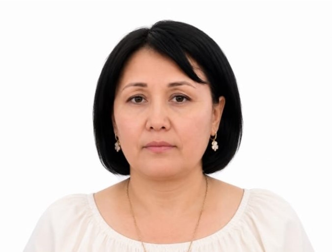 Воспитатель